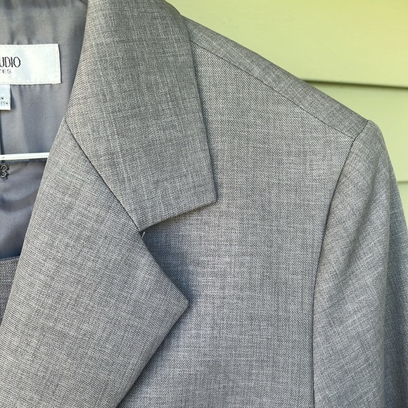 BNWOT Beautiful Jones studio separates jacket dress. - Picture 6 of 16